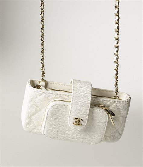 portacellulare chanel|Porta cellulare con catena .